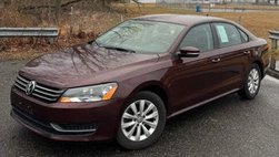 2014 Volkswagen Passat S 1.8