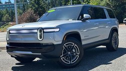 2025 Rivian R1S Adventure