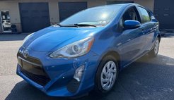 2016 Toyota Prius c Two