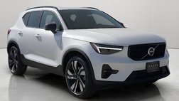 2026 Volvo XC40 B5 Ultra