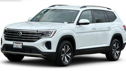 2025 Volkswagen Atlas SE