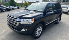 2016 Toyota Land Cruiser Base