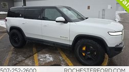 2023 Rivian R1S Adventure