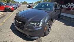 2019 Chrysler 300 Touring
