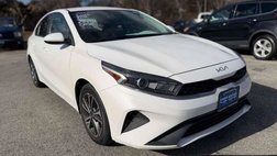 2022 Kia Forte FE
