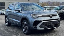 2025 Volkswagen Taos SE 4Motion