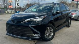 2021 Toyota Sienna XLE 7-Passenger