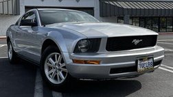 2007 Ford Mustang V6 Deluxe
