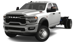 2025 Ram RAM 5500 TRADESMAN CHASSIS CREW CAB 4X4 84' CA