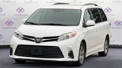 2018 Toyota Sienna LE
