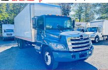 2020 Other Makes DRY BOX TRUCK + LIFT GATE + LOW MILES + NO CDL
