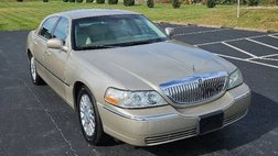 2004 Lincoln Town Car Signature