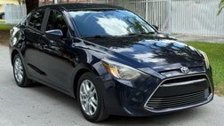2017 Toyota Yaris iA Base