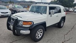 2014 Toyota FJ Cruiser Base
