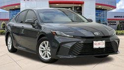 2025 Toyota Camry LE FWD