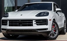 2024 Porsche Cayenne S
