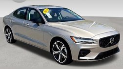 2024 Volvo S60 B5 Ultimate Dark Theme