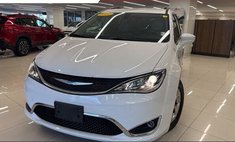 2020 Chrysler Pacifica Hybrid Touring L