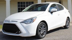 2019 Toyota Yaris LE