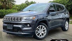 2023 Jeep Compass Latitude Lux