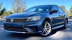 2018 Volkswagen Passat R-Line