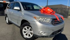 2013 Toyota Highlander SE