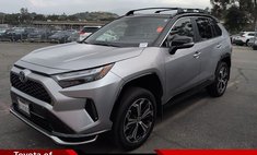 2025 Toyota RAV4 Plug-in Hybrid XSE