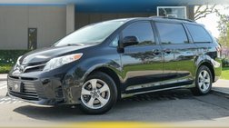2018 Toyota Sienna LE