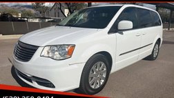 2016 Chrysler Town and Country Touring