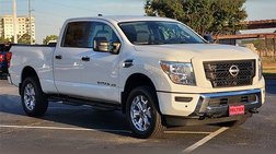 2024 Nissan Titan XD SV