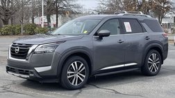 2023 Nissan Pathfinder Platinum