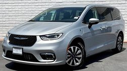 2023 Chrysler Pacifica Hybrid Touring L