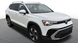 2025 Volkswagen Taos SE 4Motion