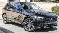 2025 Volvo XC60 B5 Core Dark Theme