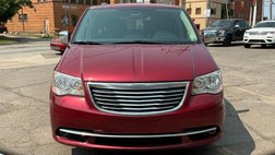 2012 Chrysler Town and Country Touring-L