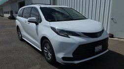 2023 Toyota Sienna LE 8-Passenger