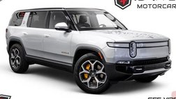 2024 Rivian R1S Adventure