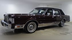 1988 Lincoln Town Car Base