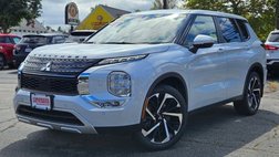 2023 Mitsubishi Outlander SE