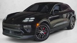 2025 Porsche Macan 4S Electric
