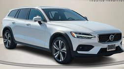 2025 Volvo V60 Cross Country B5 Plus