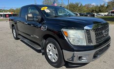 2017 Nissan Titan SV