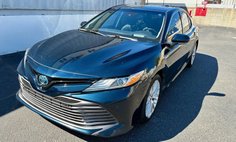 2019 Toyota Camry Hybrid XLE