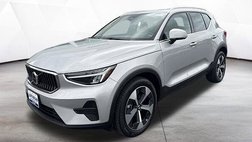 2024 Volvo XC40 XC40 Core, B5 AWD Gas (mild hybrid), Gasoline, Bright