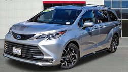 2025 Toyota Sienna Platinum 7-Passenger