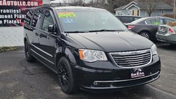 2016 Chrysler Town and Country Touring