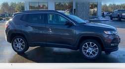 2022 Jeep Compass Latitude Lux