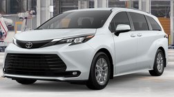 2026 Toyota Sienna XLE