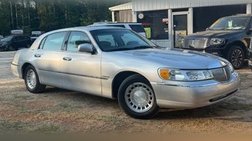2000 Lincoln Town Car Executive