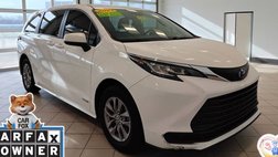 2021 Toyota Sienna LE 8-Passenger